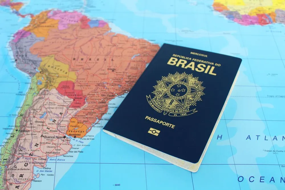 Brasileiros no exterior: psicoterapia online em portugu&ecirc;s